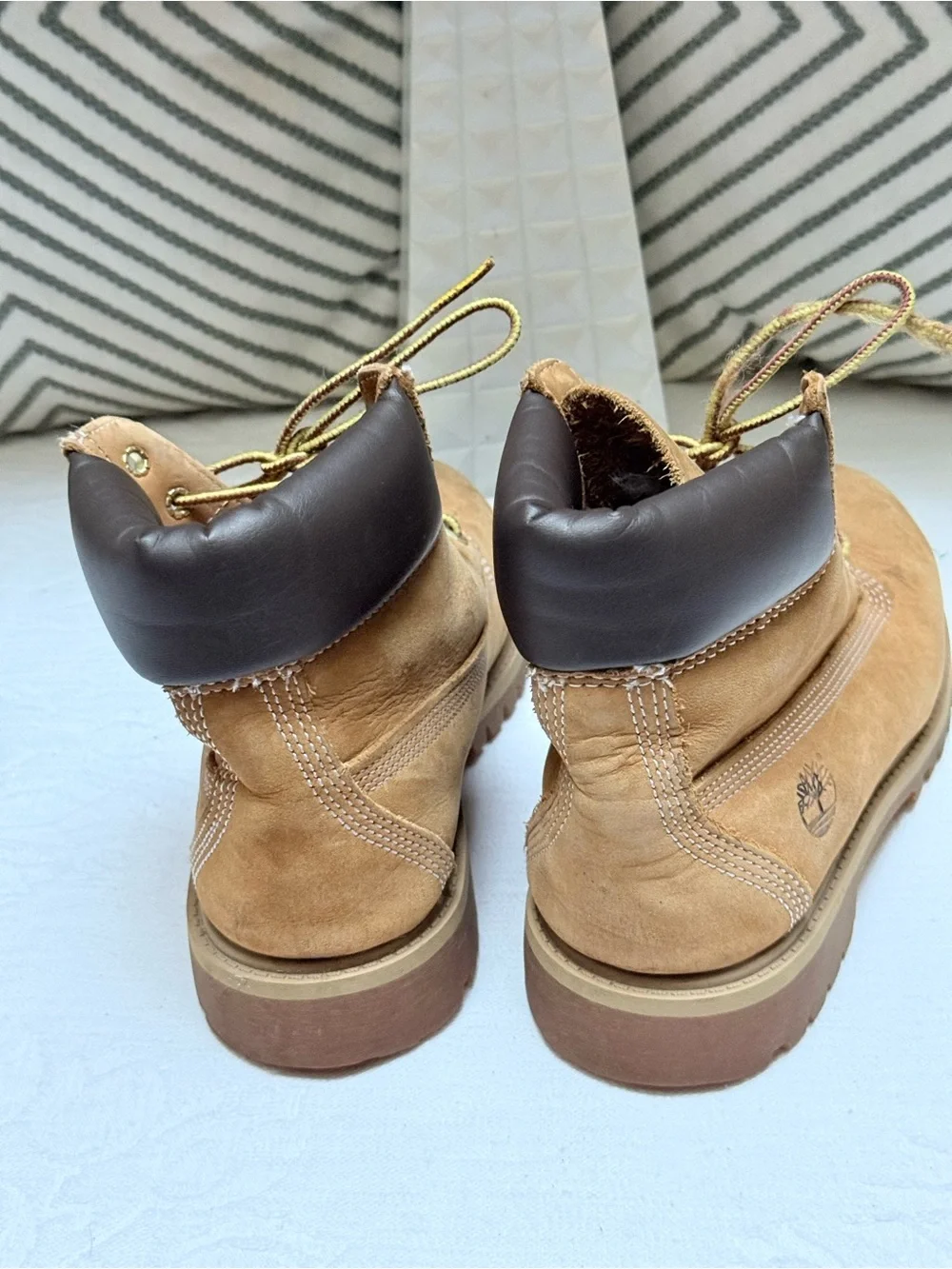 Timberland Wheat/Tan Kids' Lace-Up Work Boots with Dark Collar